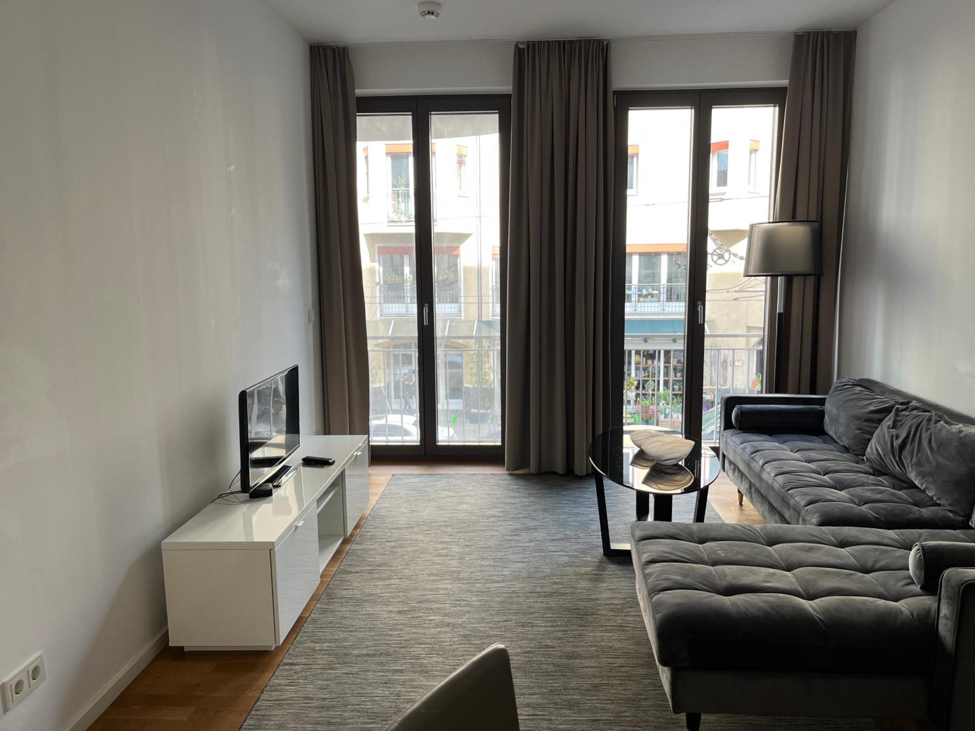 Modern Apartment In Mitte Berlin Dış mekan fotoğraf