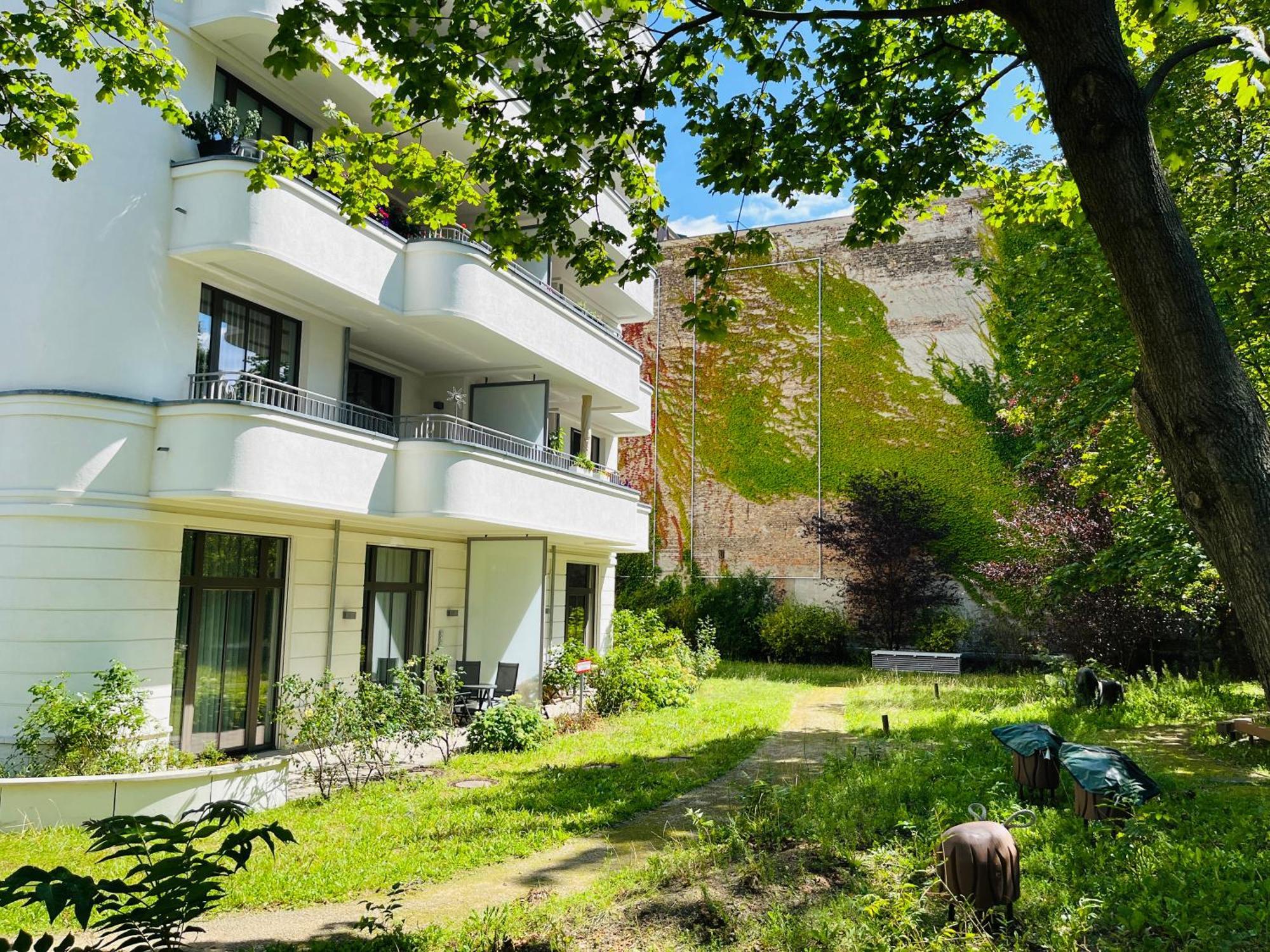 Modern Apartment In Mitte Berlin Dış mekan fotoğraf